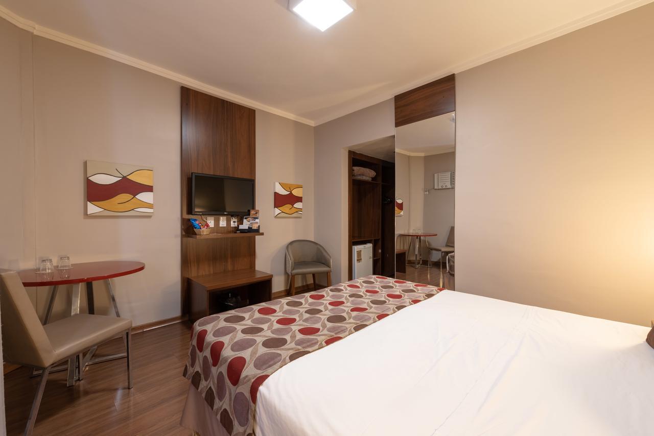 Class Hotel Pouso Alegre Exterior foto