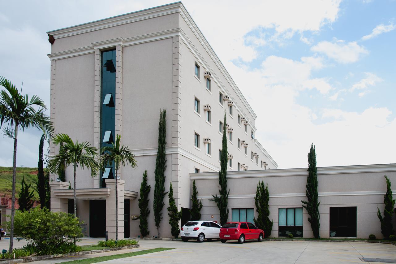 Class Hotel Pouso Alegre Exterior foto