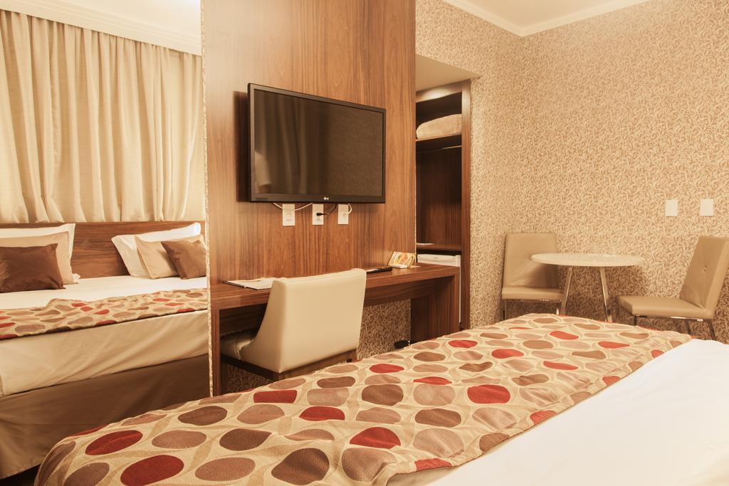 Class Hotel Pouso Alegre Quarto foto