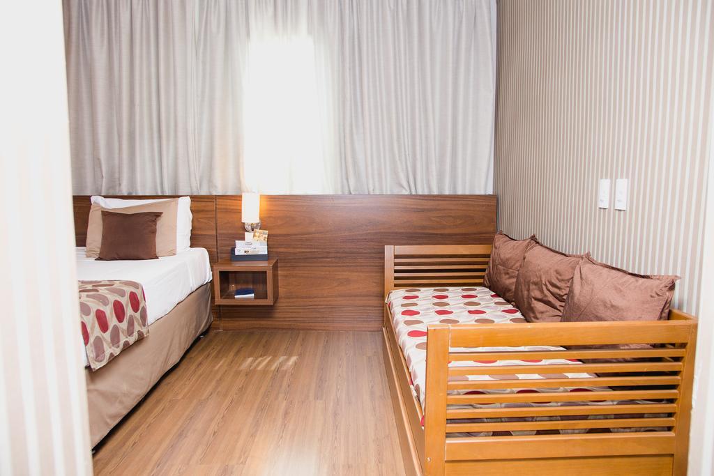 Class Hotel Pouso Alegre Exterior foto