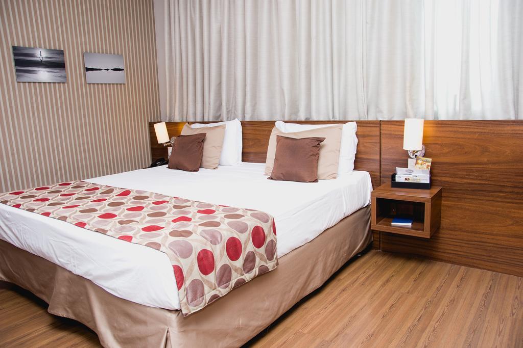 Class Hotel Pouso Alegre Exterior foto