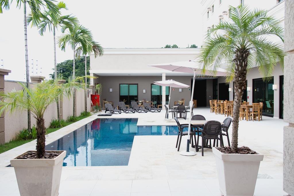 Class Hotel Pouso Alegre Exterior foto