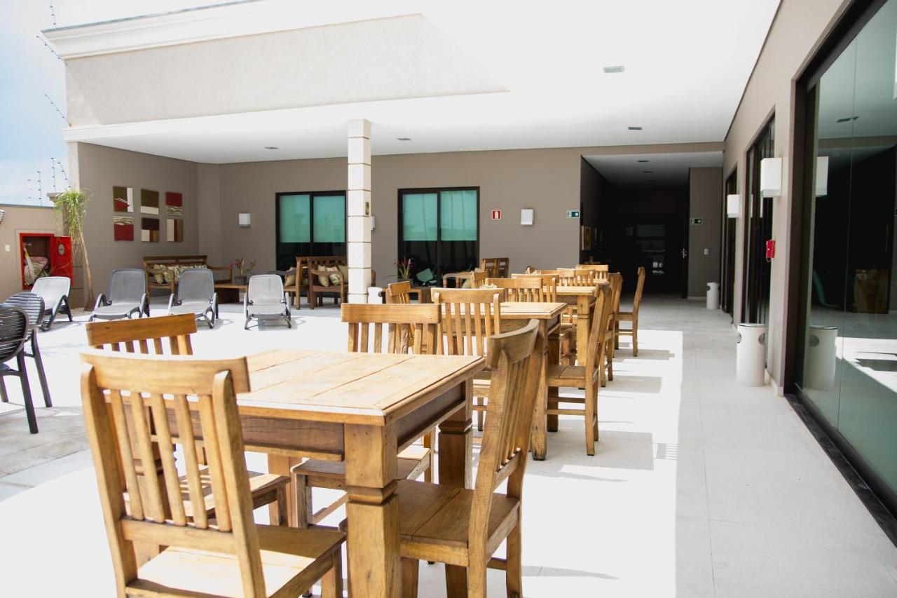 Class Hotel Pouso Alegre Exterior foto